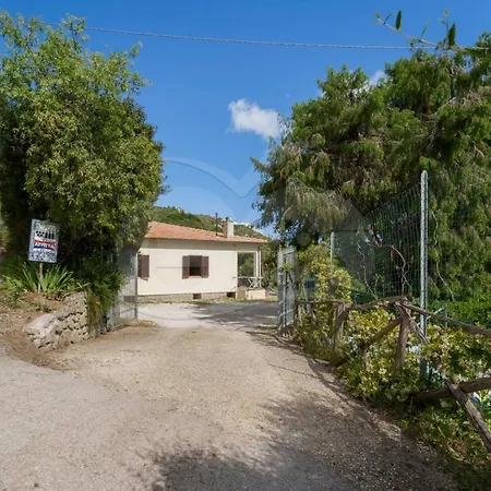 Apartman Bilocale Ortensia - Goelba *